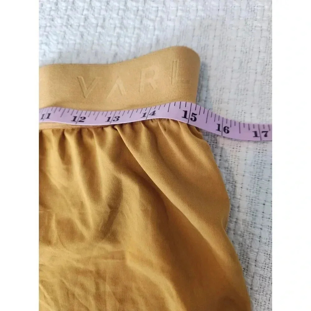 VARLEY Leo Shorts in Chai Tea - Picture 10 of 12